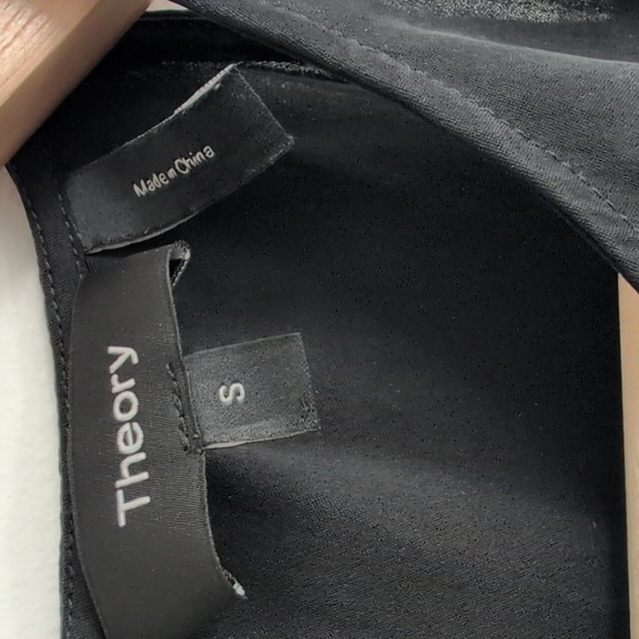 Theory 100% Black Silk Racerback Flowy Tunic Top Size S - Picture 5 of 6